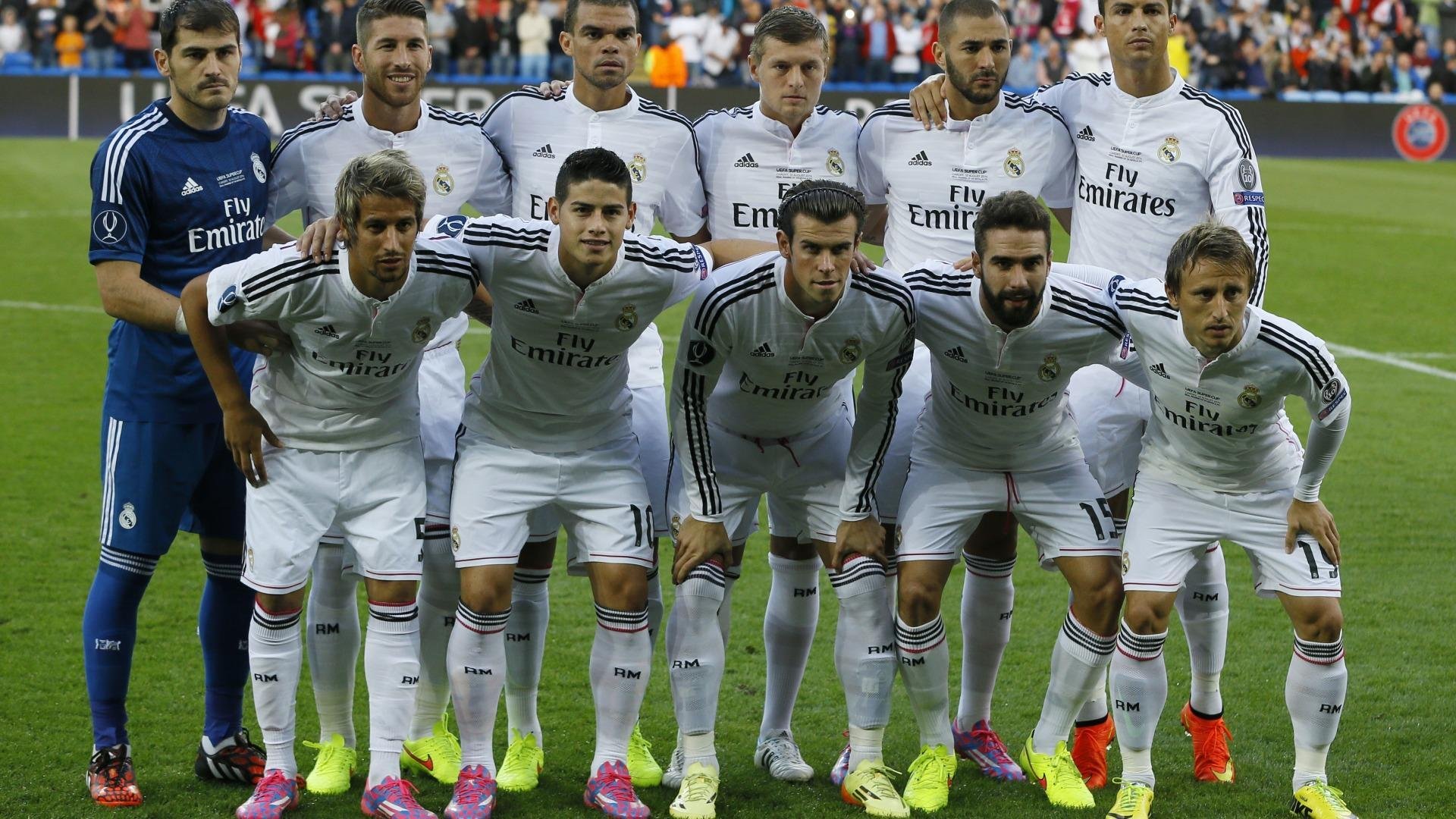 世界杯热身：法国1比1平巴西 降雨导致场地湿滑影响双方发挥